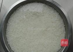 粽香糯米糕的做法图解1