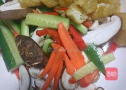 什锦鸡脯肉的做法图解2