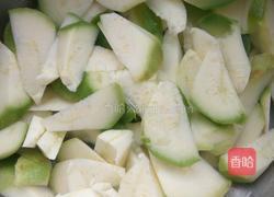蒜蓉西葫芦的做法图解1