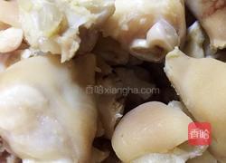 酱猪蹄的做法图解1