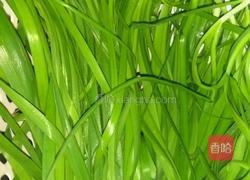 韭菜鸡蛋饺子馅的做法图解1