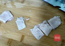 鱿鱼炒韮菜的做法图解5