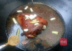 红烧猪肘的做法图解12