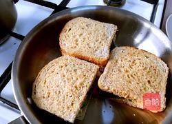 牛油果鸡蛋三明治的做法图解5