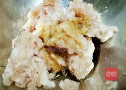 莴笋猪肉饺子的做法图解5