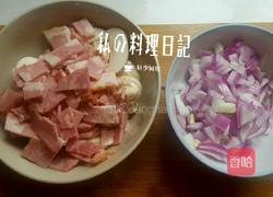 芝士奶油蘑菇培根意面(3人份)的做法图解1