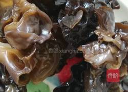 芹菜炒黑木耳的做法图解4