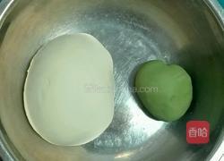 百财水饺的做法图解1