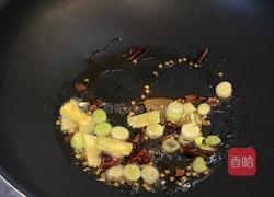 黯然销魂豆角炖肉盖饭的做法图解2