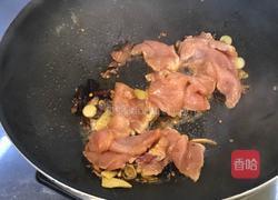 黯然销魂豆角炖肉盖饭的做法图解3