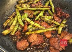 黯然销魂豆角炖肉盖饭的做法图解8