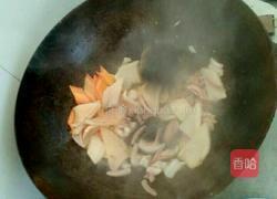 蒜苗鲜鱿的做法图解6