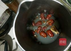 小米红枣糊的做法图解2