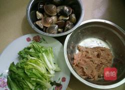 蛤蜊丸子汤的做法图解1