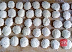 韭菜猪肉水饺的做法图解9