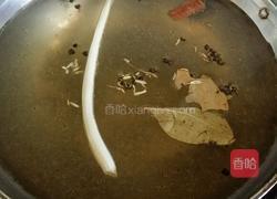煮五香鸡蛋的做法图解2