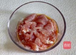 西兰花炒肉的做法图解2