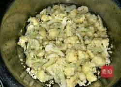 香菜花盖饭的做法图解1