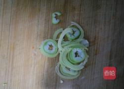 双蔬炒米(芹菜胡萝卜版)的做法图解4