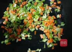 双蔬炒米(芹菜胡萝卜版)的做法图解7