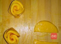 绿叶玫瑰花卷（一）的做法图解10