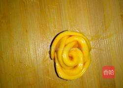 绿叶玫瑰花卷(一)的做法图解12