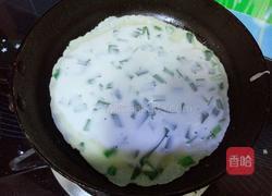 韭菜鸡蛋煎饼的做法图解9