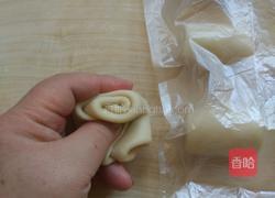 熊猫蛋黄酥的做法图解13
