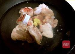 香菇黄豆大骨汤的做法图解2