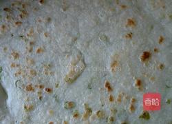 烙葱花饼的做法图解8