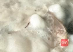 三文鱼头汤的做法图解4