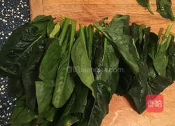 菠菜花生米的做法图解1