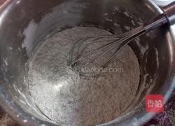 自制红糖马拉糕的做法图解3