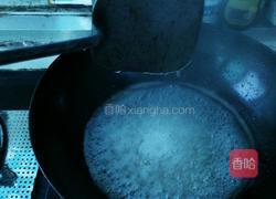 翻砂芝麻花生的做法图解4