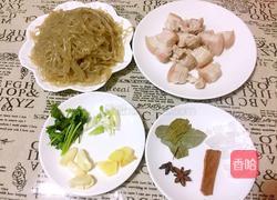 猪肉炖粉条的做法图解4