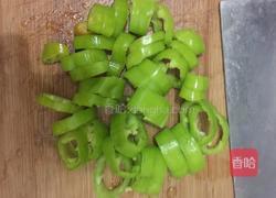 辣椒炒腊肉的做法图解2