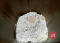 双色豆沙吐司的做法图解2