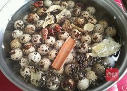 五香鹌鹑蛋的做法图解2