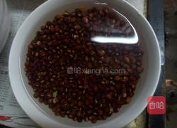 自制蜜红豆的做法图解1