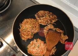 五香土豆饼的做法图解7