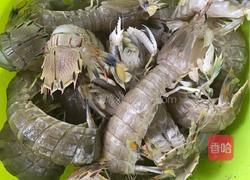 椒盐濑尿虾的做法图解1