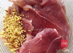 外焦里嫩烤箱呲呲烤肉的做法图解2