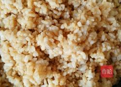 豇豆火腿蛋炒饭的做法图解1