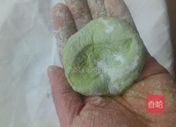 春色满餐桌之小小豆沙包的做法图解1