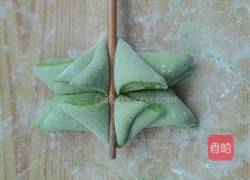 春色满餐桌之莲花卷的做法图解6