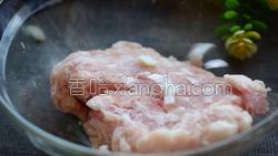 锅贴的做法图解7