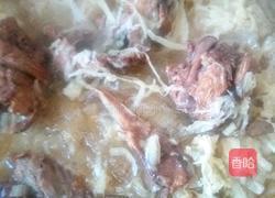 酸菜炖鸡架的做法图解7