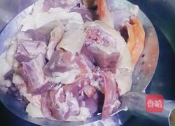 酸菜土豆炖鹅块的做法图解2