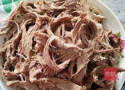 老干妈拌猪心的做法图解1