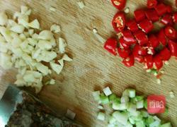 芹菜拌木耳的做法图解4